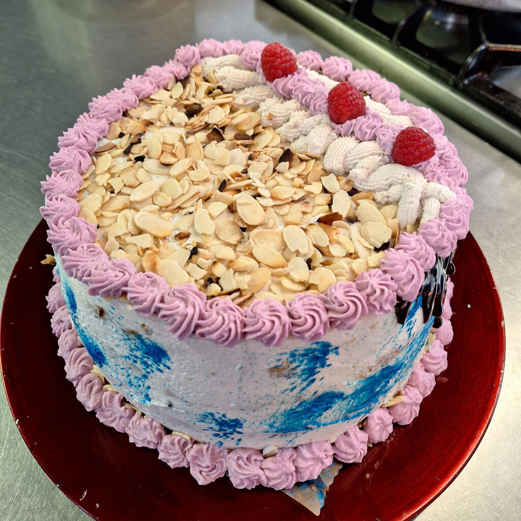 strawberry-cake-02